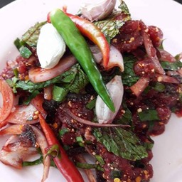 ลาบขมดิบ