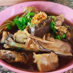 ก๋วยเตี๋ยวเป็ดกัลยาณี