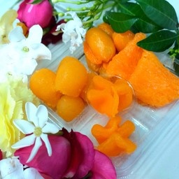 ชุดทองรวม 4 อย่าง ทองหยิบ ทองหยอด เม็ดขนุน ฝอยทอง