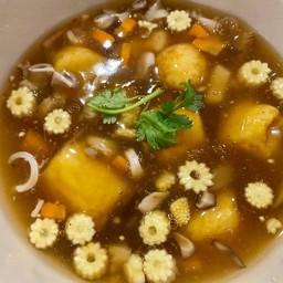 เต้าหู้น้ำแดง