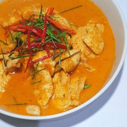 พะแนงไก่