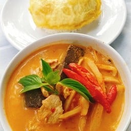 ข้าวไข่เจียว+แกงหน่อไม้