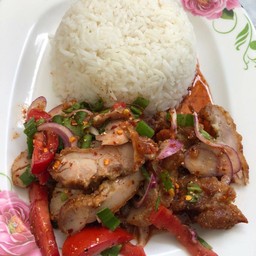 ข้าวยำไก่ทอด