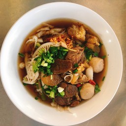 ร้านกวาง ข้าวราดแกงเมืองทอง