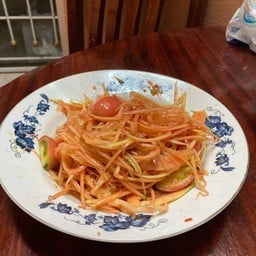เออุ๋ยส้มตำเหรียญทอง