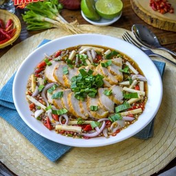 ยำไก่ชานอ้อย