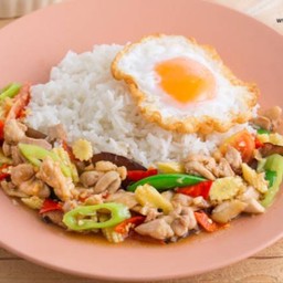 ข้าวผัดพริก