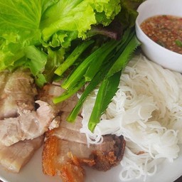 เมี่ยงหมู 3 ชั้น