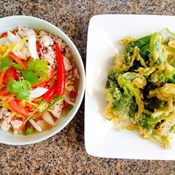 ยำผักบุ้งกรอบ