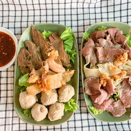 ลวกจิ้มเนื้อ