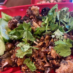 กบทอดกระเทียม