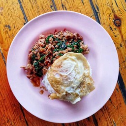 ข้าวขาหมูข้าวหน้าเป็ดร่มรื่น