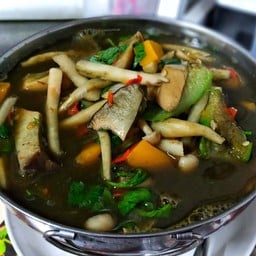 แกงลาวปลาร้าหอม