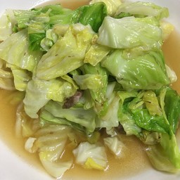 กะหล่ำปลีผัดน้ำปลา