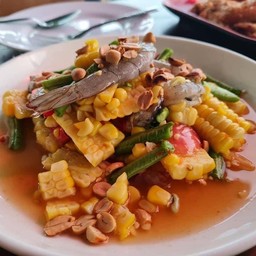 ตำข้าวโพดกุ้งสด