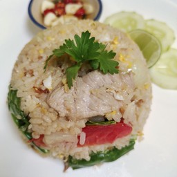 ข้าวผัดหมู
