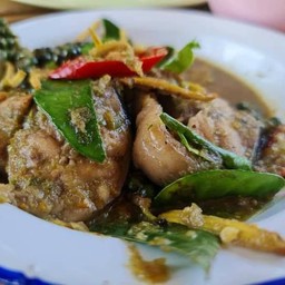 ผัดฉ่าปลาช่อน