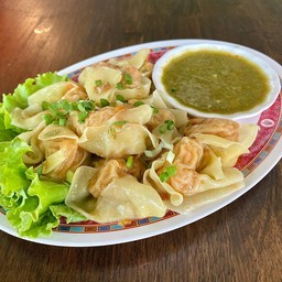 เกี๊ยวกุ้งลวกจิ้ม