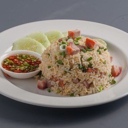 ข้าวผัด เป็ดย่าง