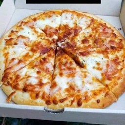 White House Pizza ถลาง