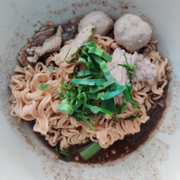 มาม่าหมู (1 ก้อน)