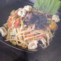 ตำมั่ว แฟชั่นไอส์แลนด์