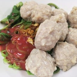 ก๋วยเตี๋ยวหมูเด้งเย็นตาโฟ