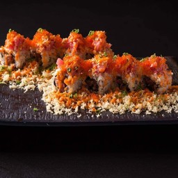 สไปซี่แซลมอนโรล (SPICY SALMON ROLL)