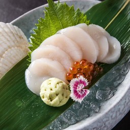 หอยเชลล์ฮฮกไกโดซาชิมิ (Hotate Sashimi)