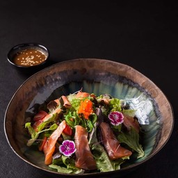 แซลมอนสลัด (Salmon Salad)
