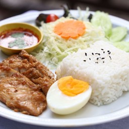 ราคาหน้าร้าน 50 บาท  เดลิเวอรี่ + ค่าส่ง