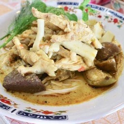 ขนมจีนแกงเขียวหวานไก่(พิเศษ)