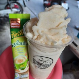 เครื่องดื่มเนสวีต้าปั่นนมสด