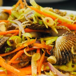 ยำหอยแครง