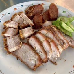 หมูแดง หมูกรอบ กุนเชียง