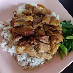 ข้าวขาหมู