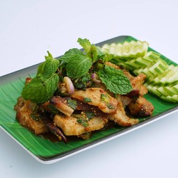 น้ำตกหมู