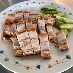 หมูกรอบล้วน