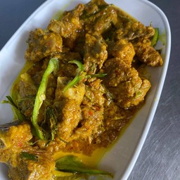 ผัดเผ็ดซี่โครงหมู