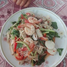อาหารข้างเขต