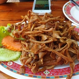 ร้านลาบนัว