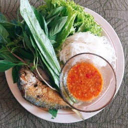 ยำแซ่บแสบสุดๆ
