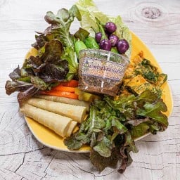 น้ำพริกขันหมากเศรษฐี & ก๊วยเตี๋ยวหมี่คลุกมาดาม @ตลาดชุมพล