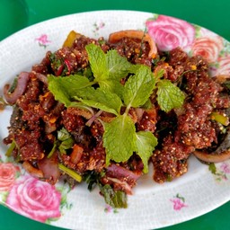 ลาบแก้มอาหารอีสาน