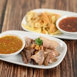 เครื่องในหมูลวกจิ้ม