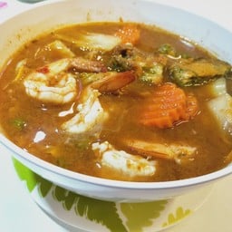 แกงส้มชะอมกุ้ง
