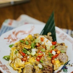 แหนมหม้อผัดไข่
