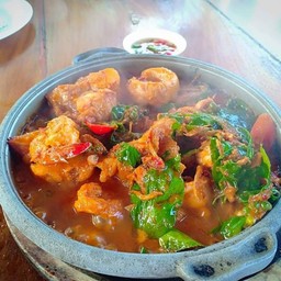 ทะเลเดือดริมบ่อ