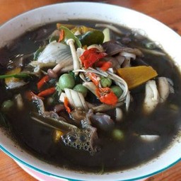 แกงเห็ดรวม