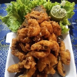 T&Tปลาทอดสมุนไพร